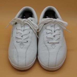 Women's Easy Spirit - AP1 - Size 8 - White